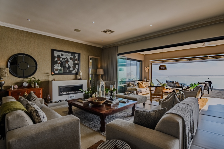 4 Bedroom Property for Sale in Pecanwood Estate North West